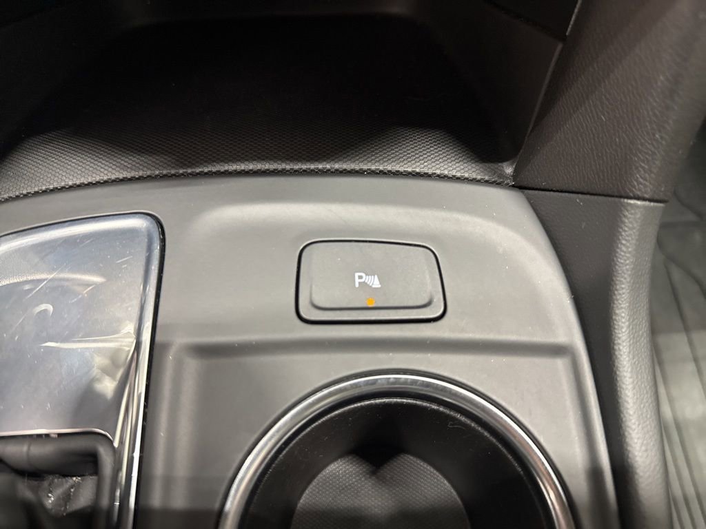 2024 Chevrolet Equinox LT - Photo 21