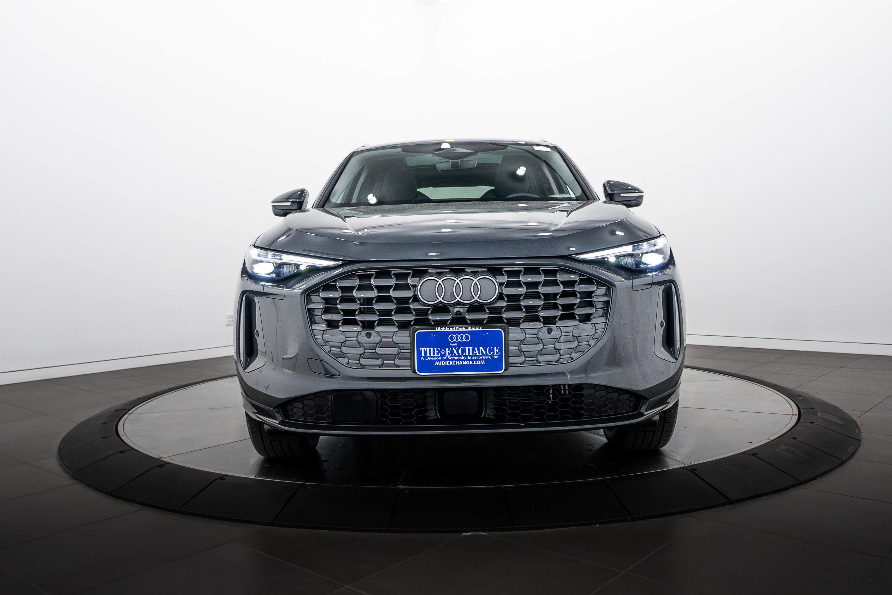 Used 2025 Tambora Gray Metallic Audi Premium Plus image 23