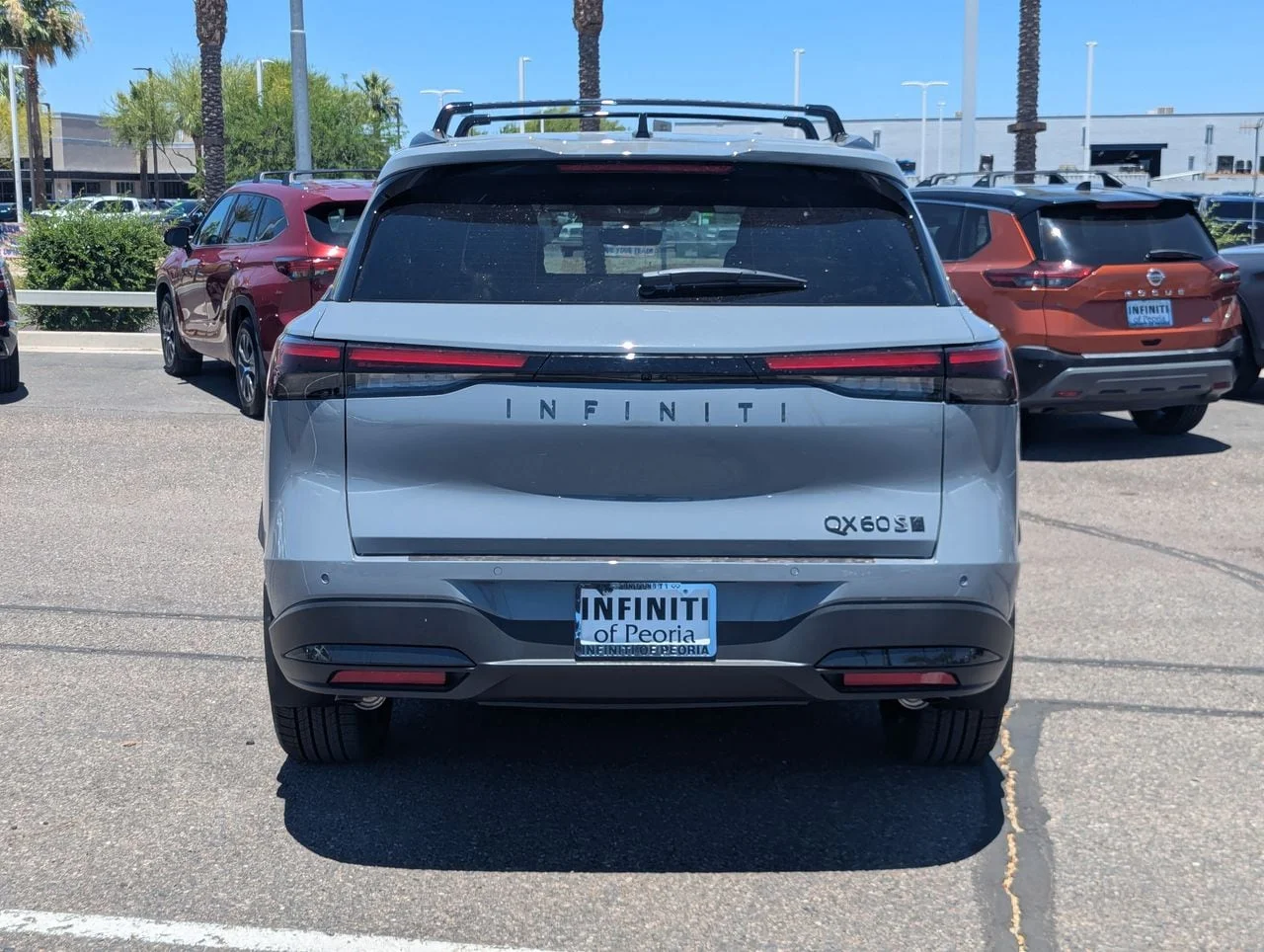 New 2027 HARBOR GRAY INFINITI Sport AWD image 4