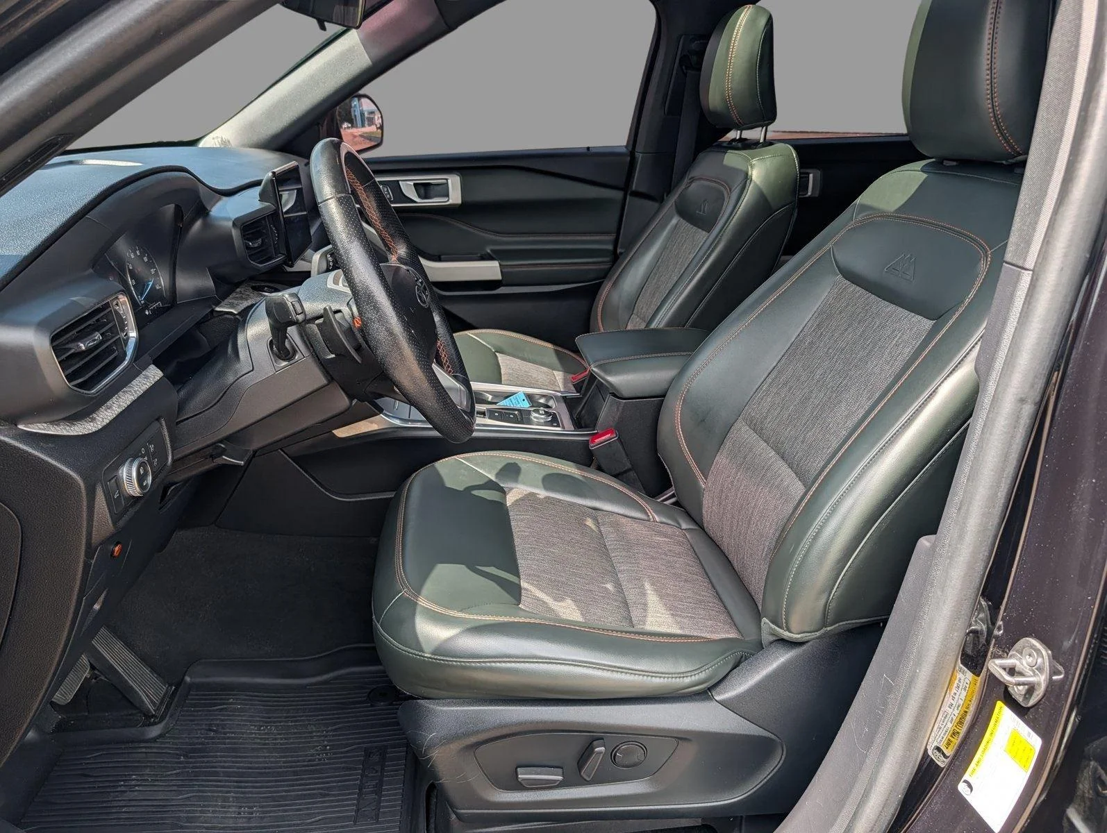 Used 2022 Agate Black Ford Timberline image 11