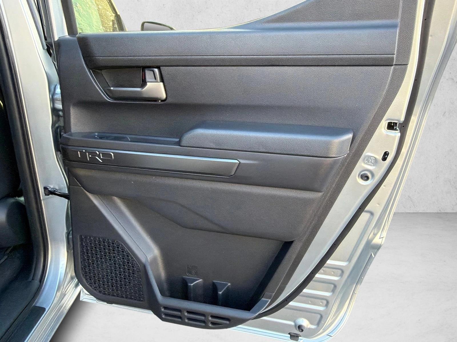 2025 Toyota Tacoma TRD Off Road - Photo 16