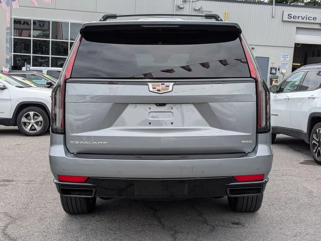 Used 2023 Silver Cadillac Sport image 7