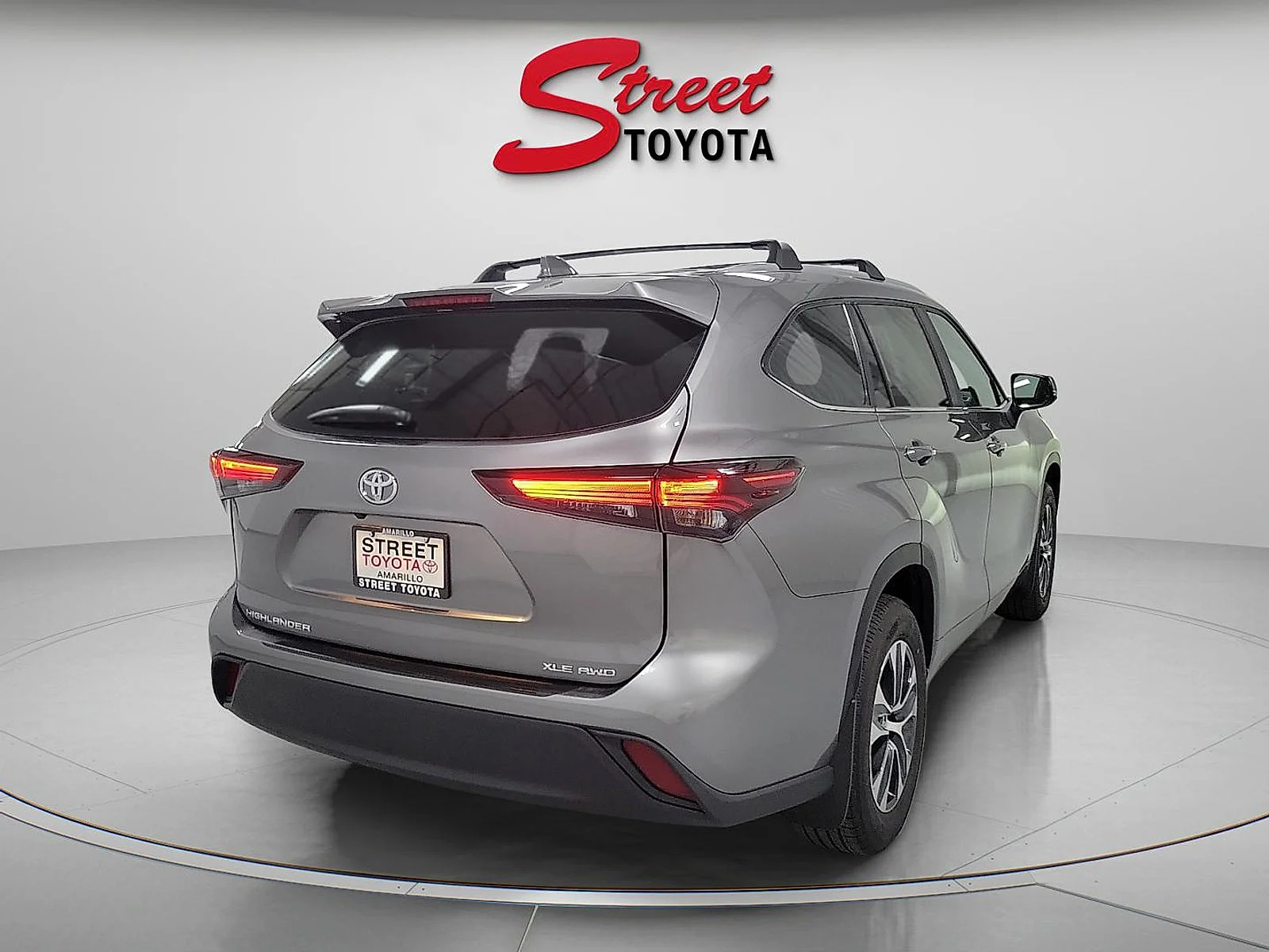 New 2026 Heavy Metal Toyota XLE image 4