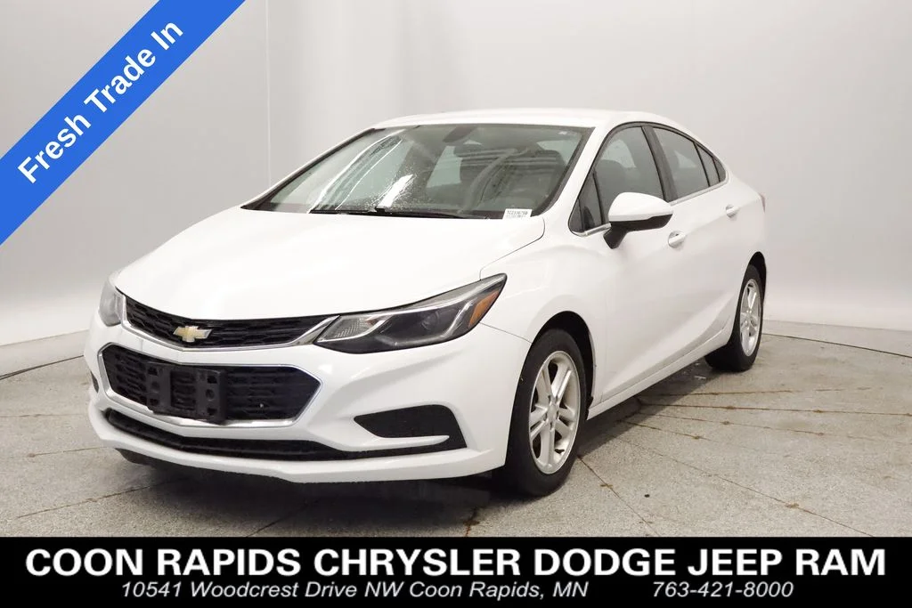 Used 2016 White Chevrolet LT image 1