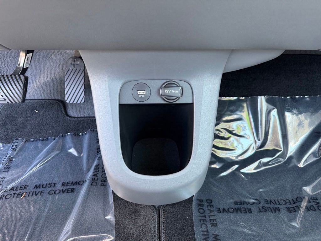 Used 2023 Abyss Black Hyundai Limited image 25
