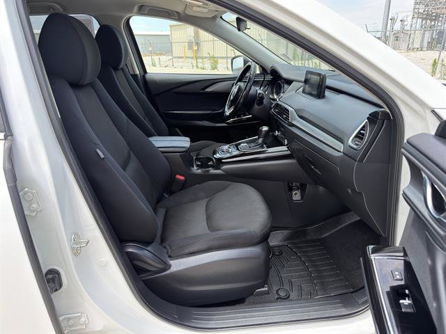 Used 2020 Snowflake White Pearl Mica Mazda Sport image 13