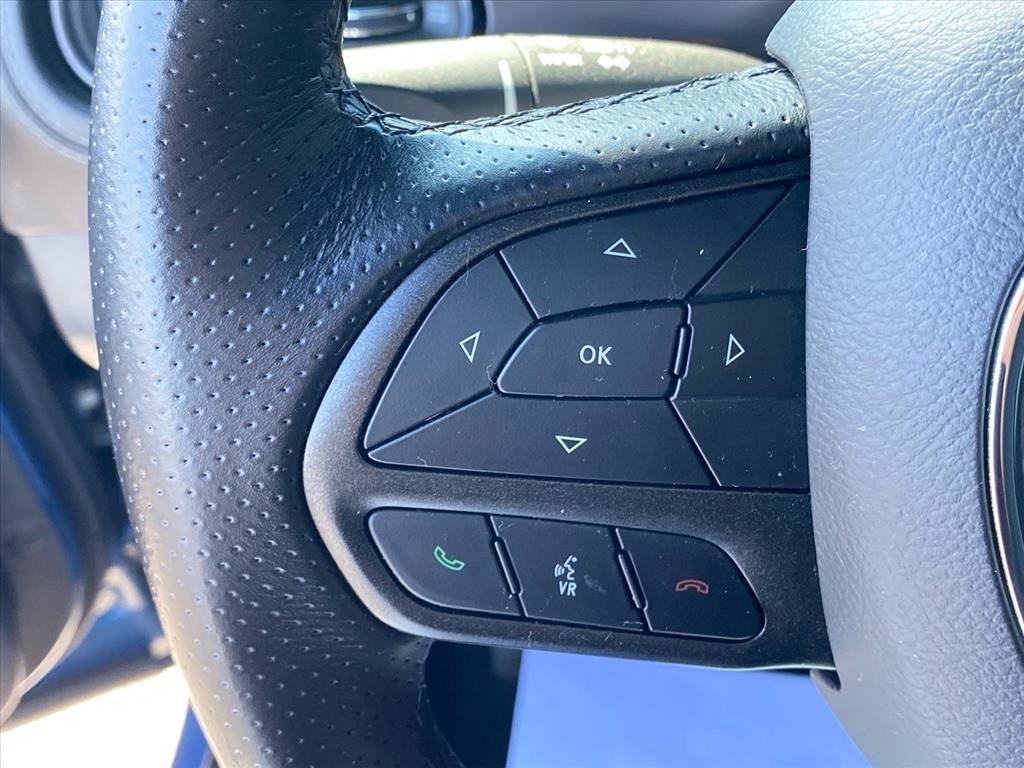 Used 2023 Frostbite Dodge SXT image 17
