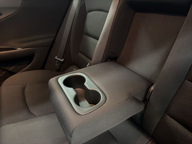 Used 2024 Mineral Gray Metallic Chevrolet LT image 21