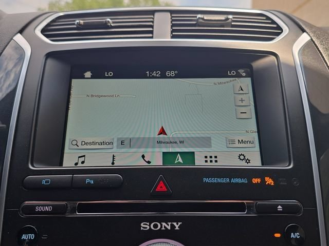 Used 2018 Gray Ford Limited image 28