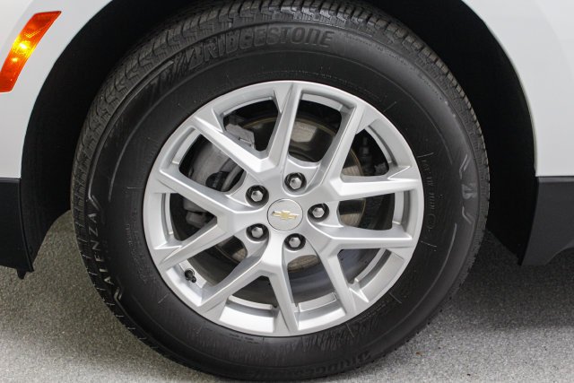 2024 Chevrolet Equinox LT - Photo 28