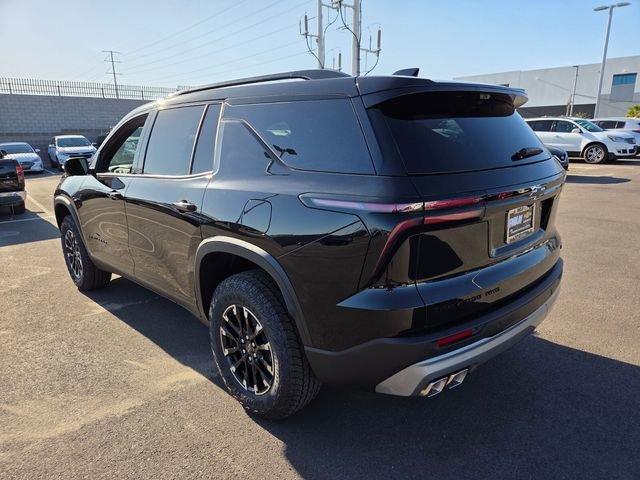 New 2026 Mosaic Black Metallic Chevrolet Z71 image 3