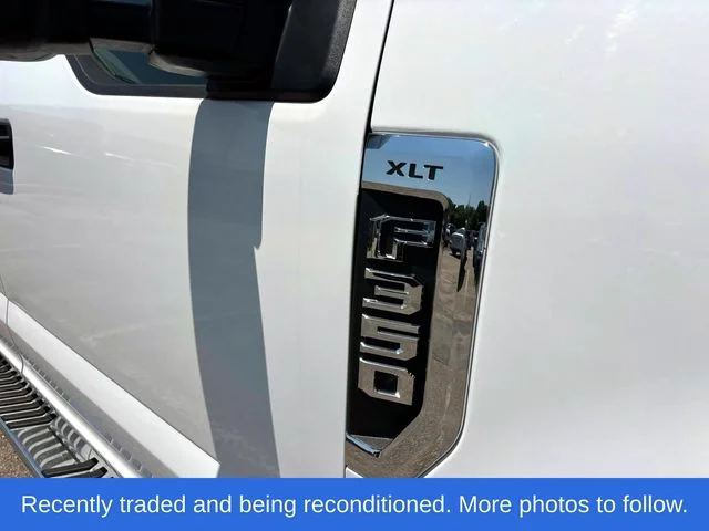 Used 2022 Oxford White Ford XLT image 10
