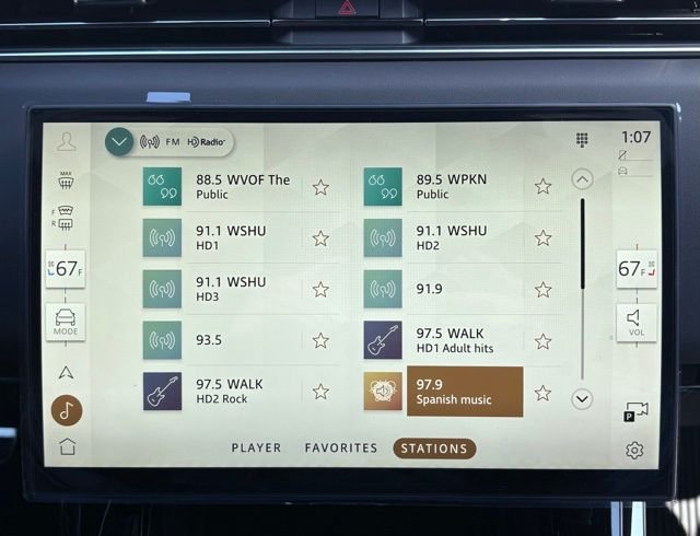New 2026 Ostuni Pearl White Land Rover Dynamic SE image 23