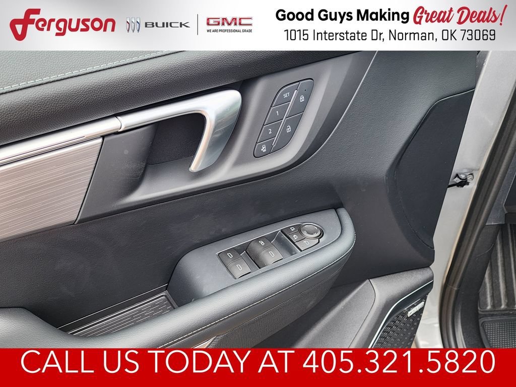 2026 Buick Enclave Preferred - Photo 14