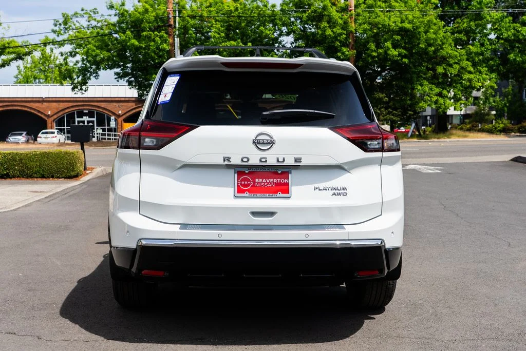 New 2026 Everest White Pearl TriCoat Nissan Platinum image 5
