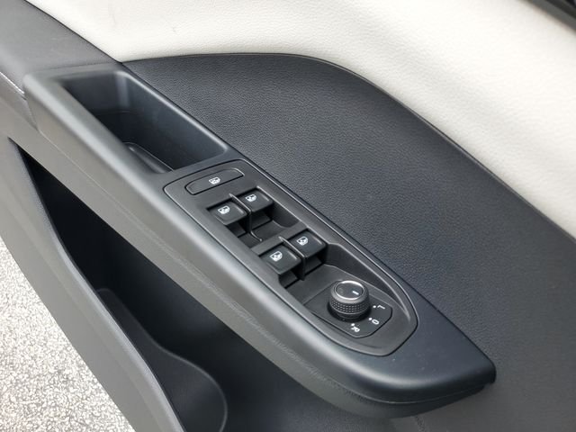 New 2026 White Volkswagen 1.5T S image 21