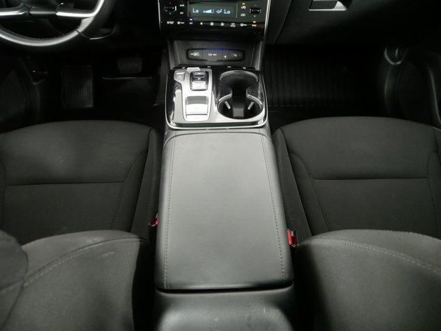Used 2022 Shimmering Silver Hyundai SEL Convenience image 25