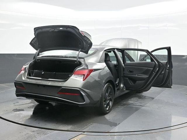 New 2026 Gray Hyundai SEL Sport Plus image 29