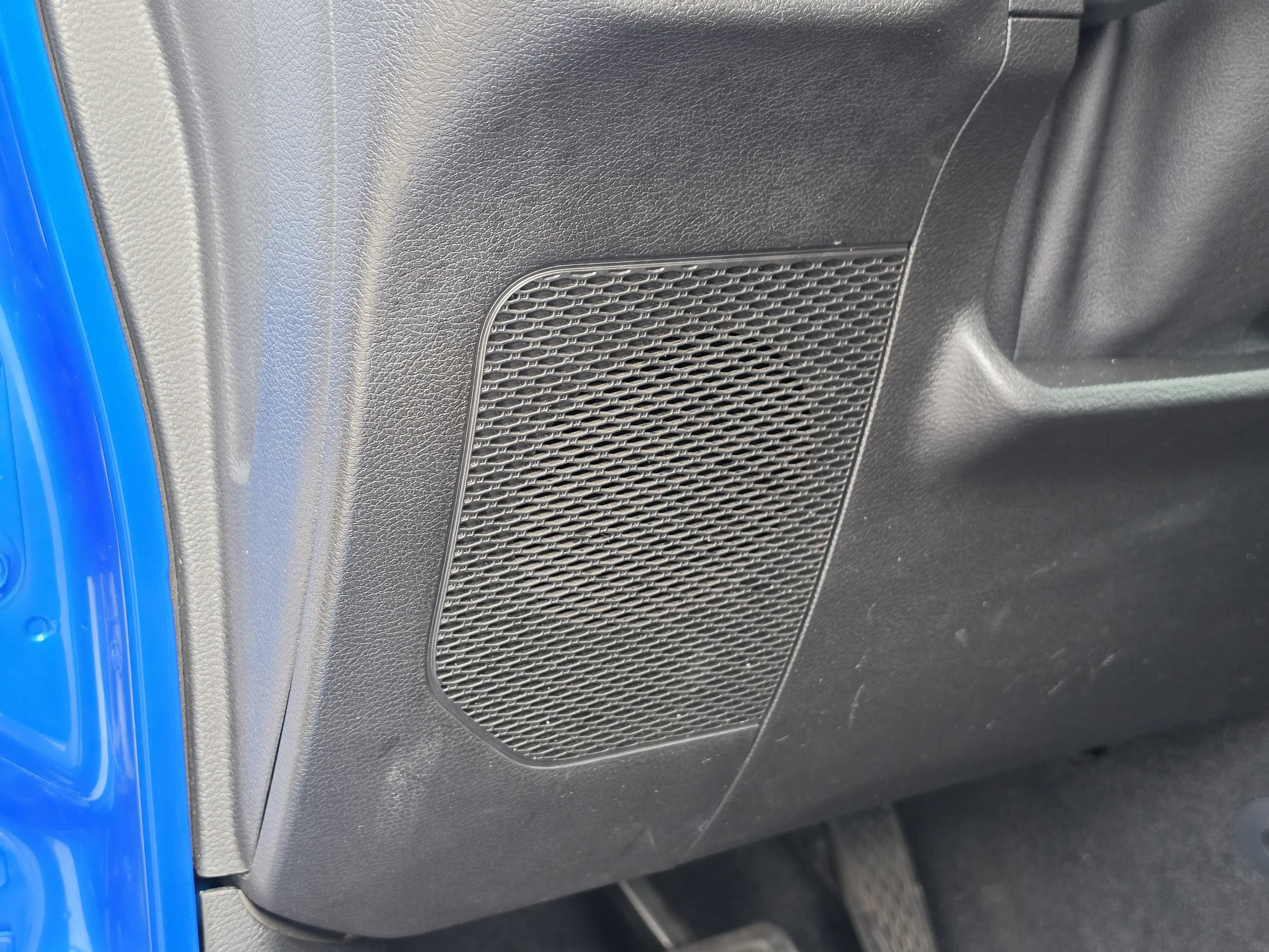 Used 2021 Hydro Blue Pearlcoat Jeep Overland image 23