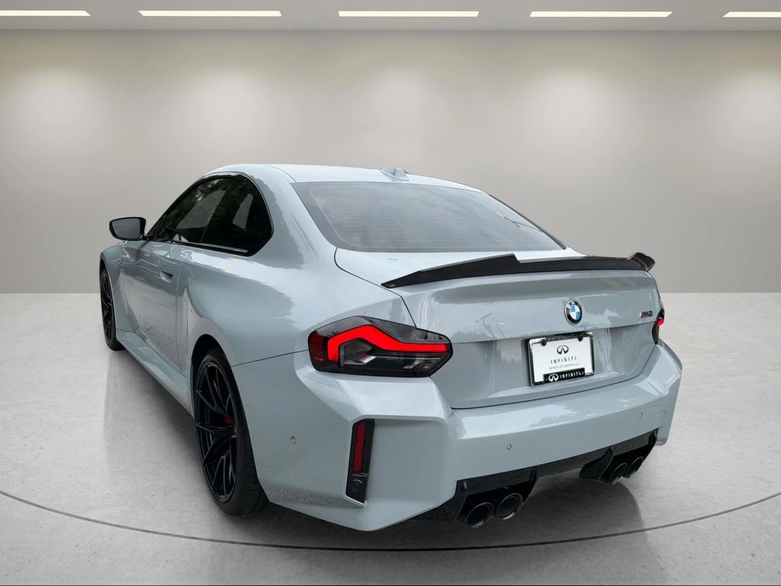 Used 2024 Brooklyn Gray Metallic BMW  image 3