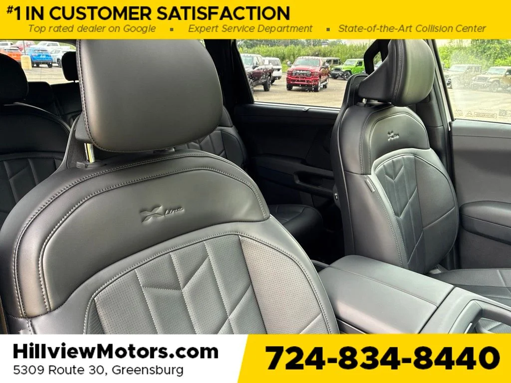 Used 2027 White Pearl Kia X-Line EX image 29