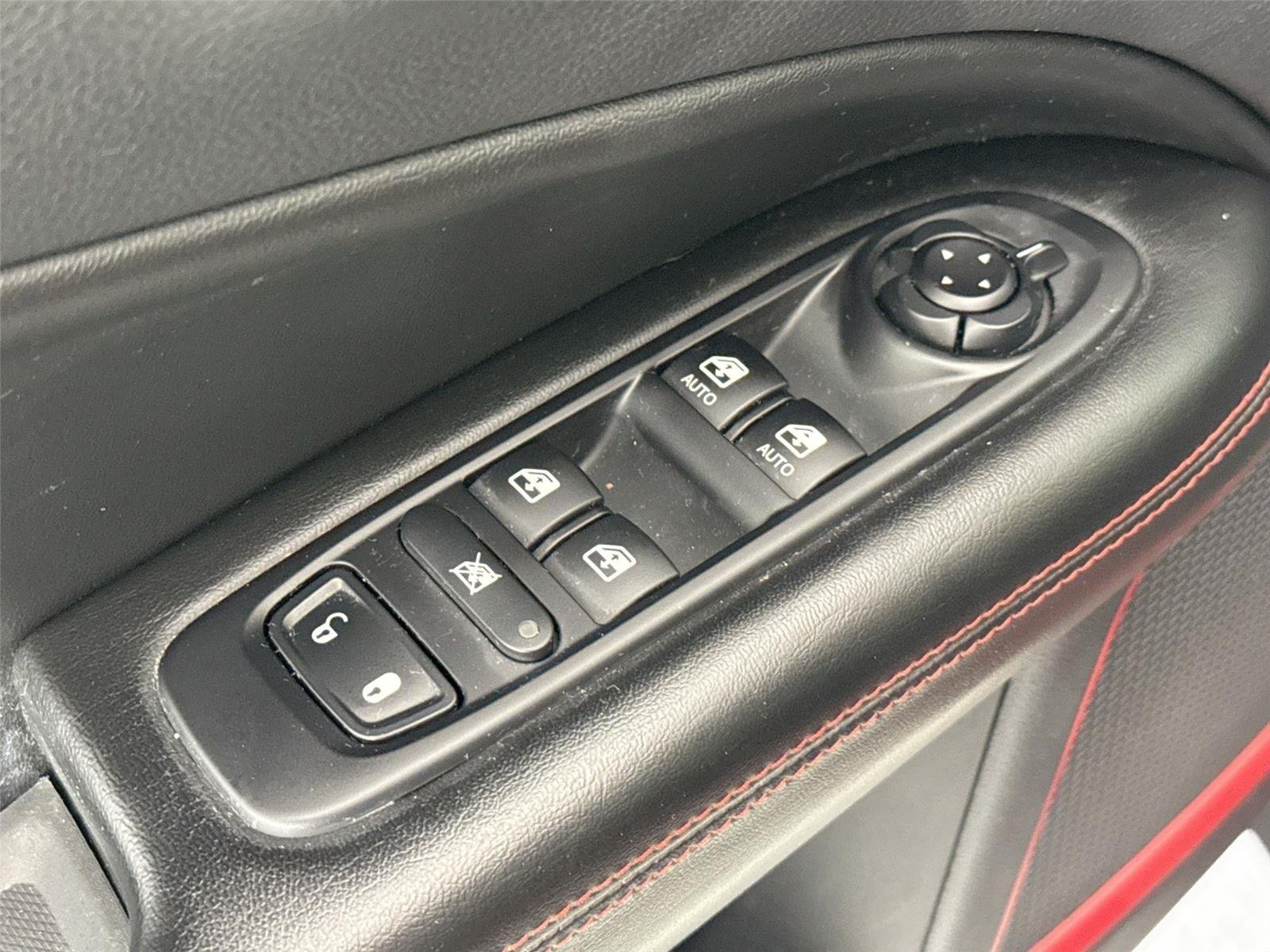Used 2021 Velvet Red Pearlcoat Jeep Trailhawk image 28
