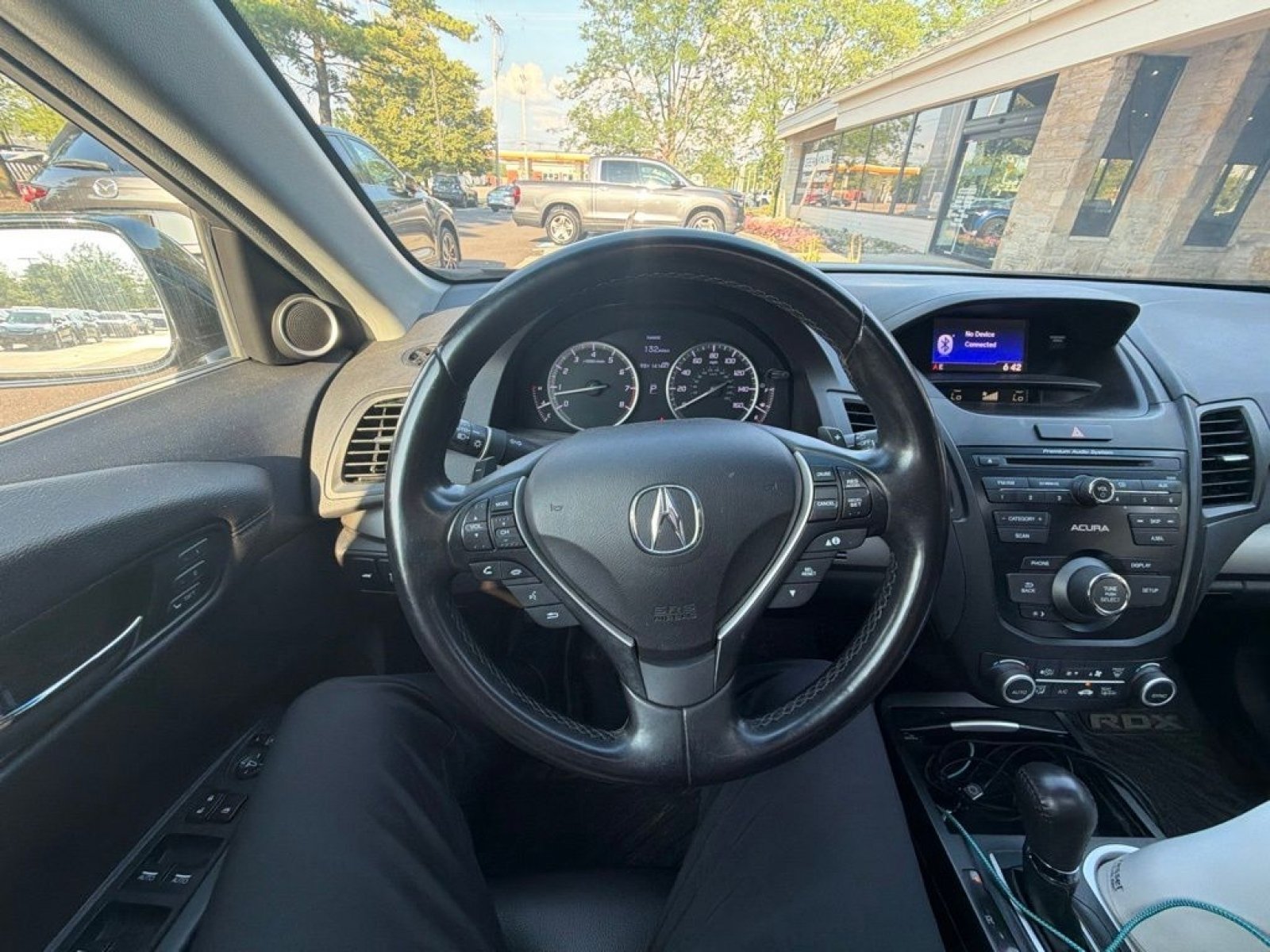 Used 2018 Crystal Black Pearl Acura Base image 14