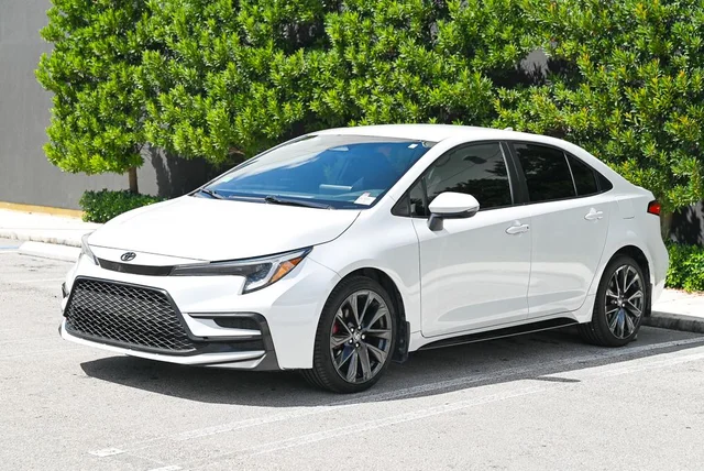 2023 Toyota Corolla SE