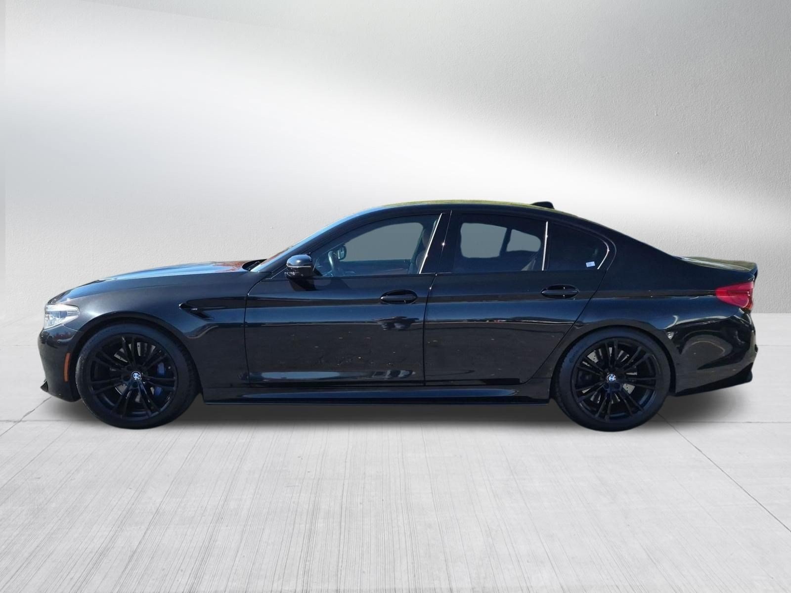 Used 2019 Black Sapphire Metallic BMW Competition image 2