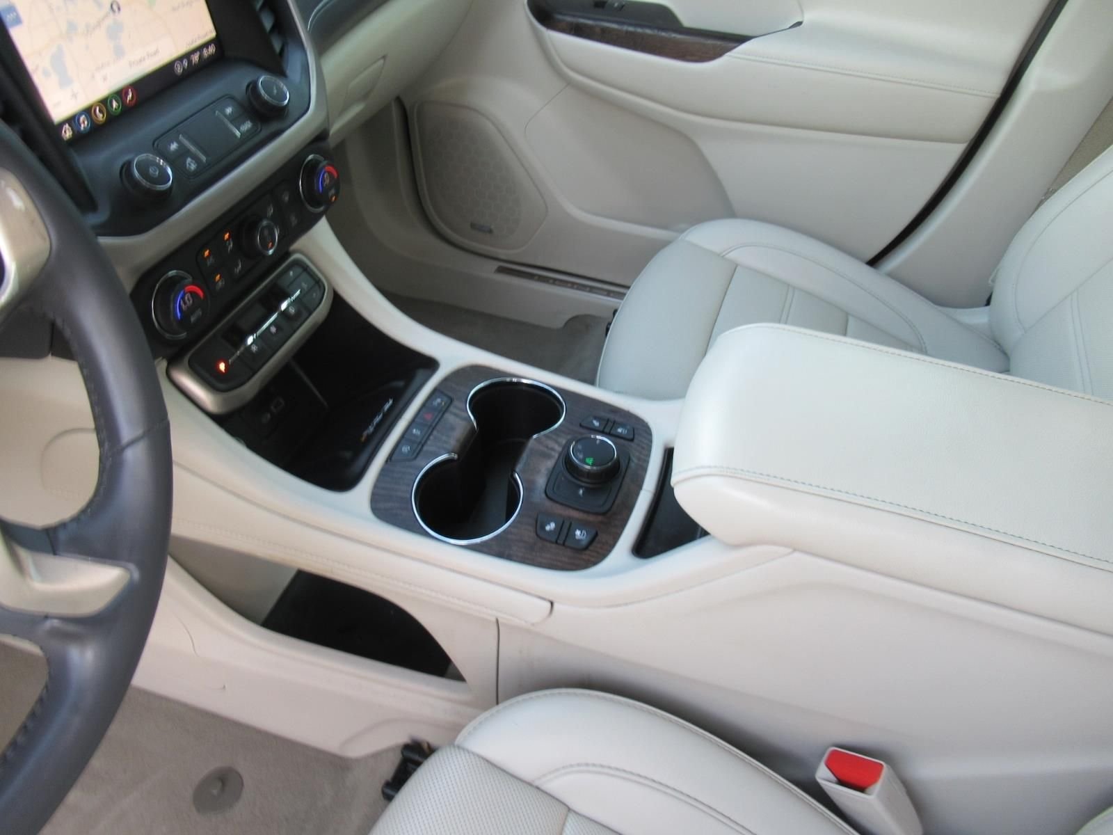 Used 2021 Gray GMC Denali image 16