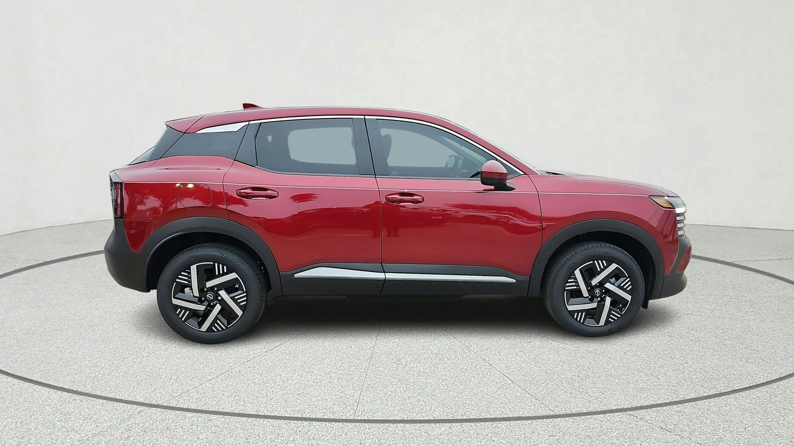 2026 Nissan KICKS SV - Photo 2