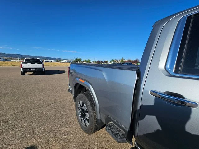 Used 2025 Sterling Metallic GMC Denali image 8