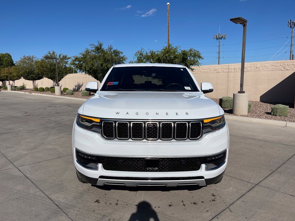 Used 2022 White Jeep Series II image 3