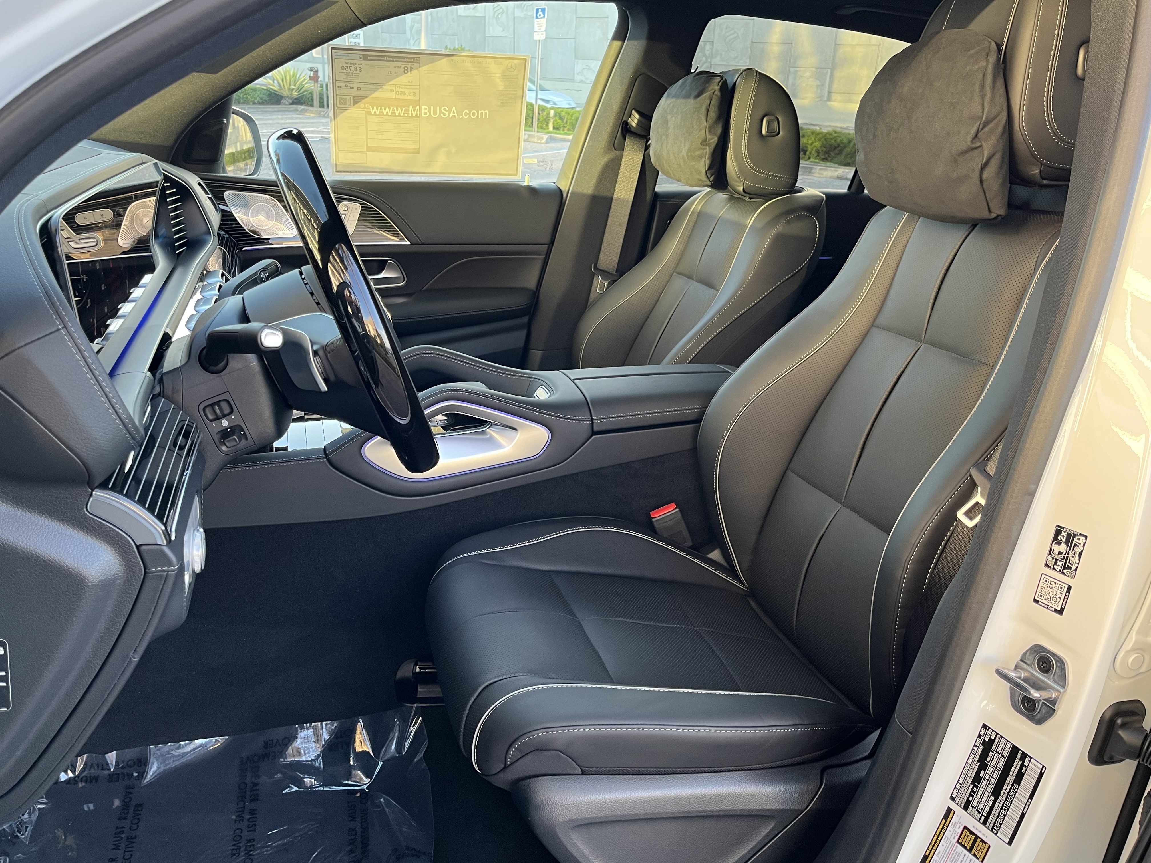 New 2026 MANUFAKTUR Moonlight White Metallic Mercedes-Benz GLE 580 image 47