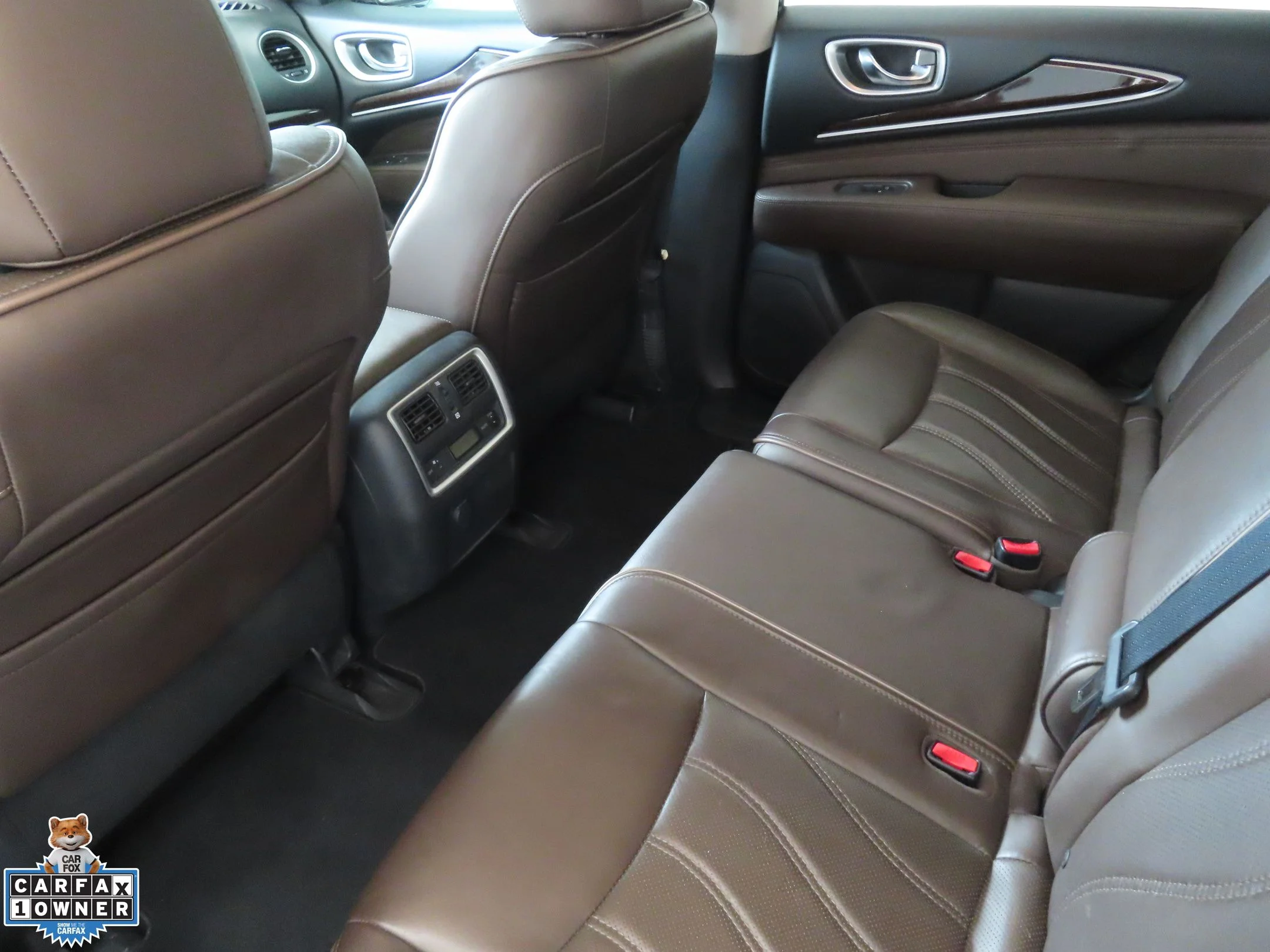 Used 2014 Black INFINITI Base image 22