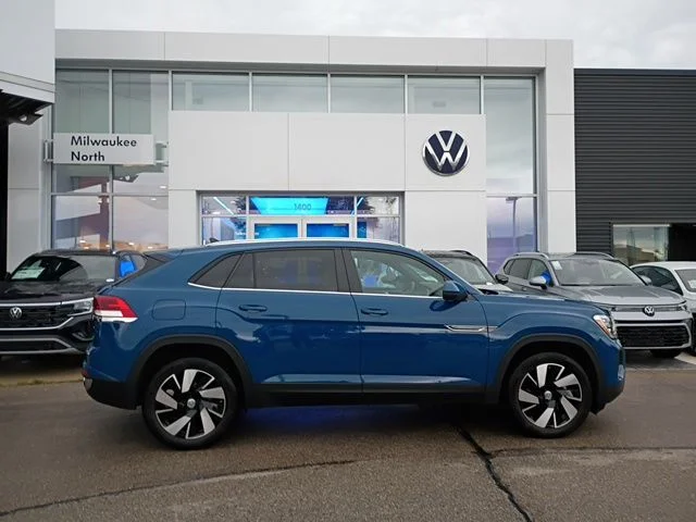 2025 Volkswagen Atlas Cross Sport 2.0T SE w/Technology