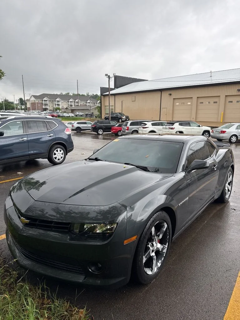 Used 2015 Gray Chevrolet 2LT image 4