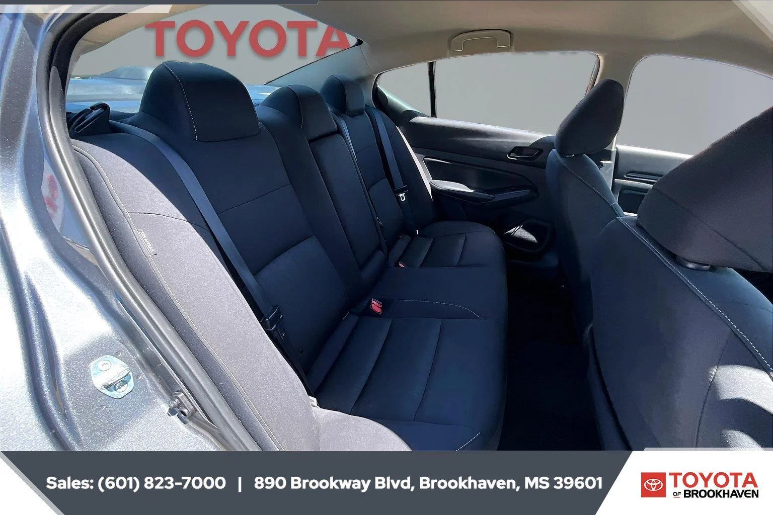 Used 2025 Gun Metallic Nissan SV image 20