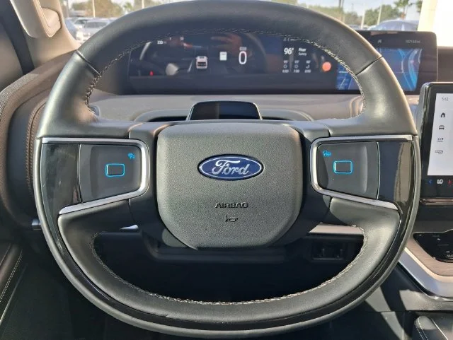 Used 2025 White Ford Platinum image 16