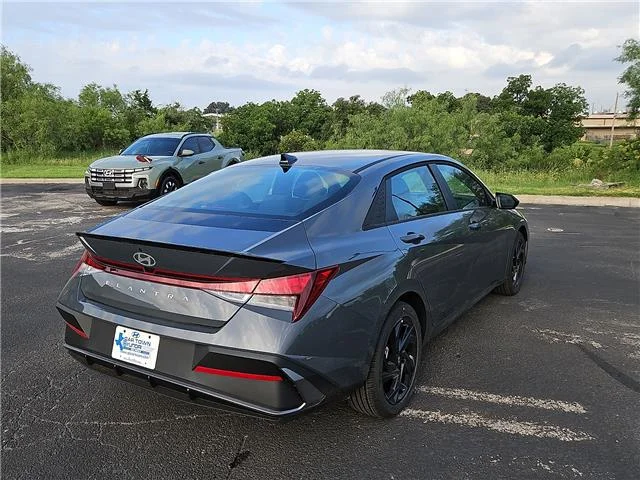 New 2026 Ecotronic Gray Hyundai SEL Sport image 5
