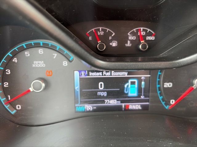Used 2018 GRAPHITE METALLIC Chevrolet 2WD LT image 8