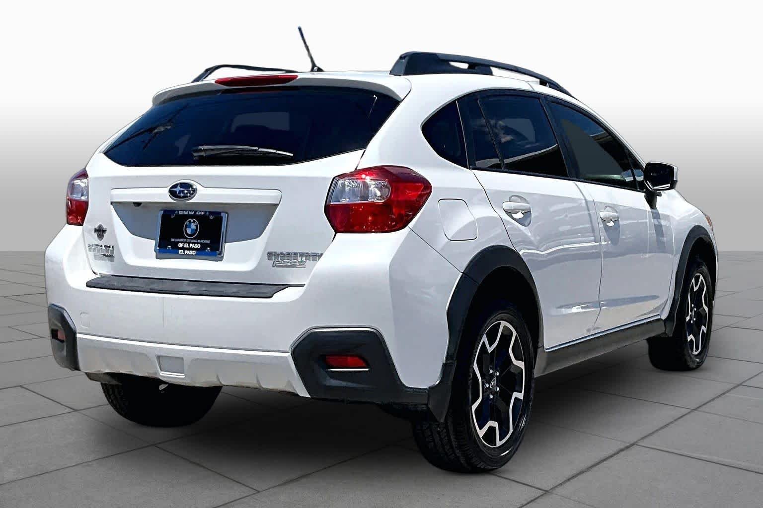 Used 2017 Crystal White Pearl Subaru Premium image 12
