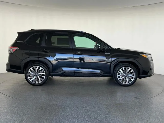 New 2026 CRYSTAL BLACK SILICA Subaru Touring Hybrid image 2
