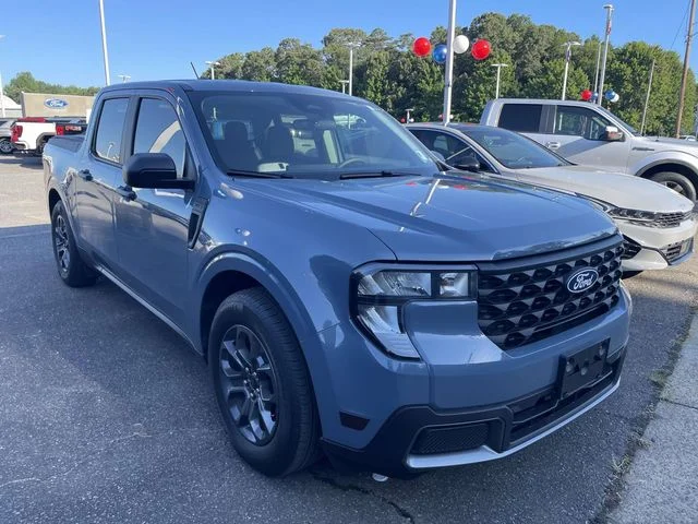 Used 2025 Azure Gray Metallic Ford XLT image 1