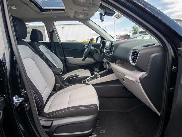 New 2026 Black Hyundai SEL image 17