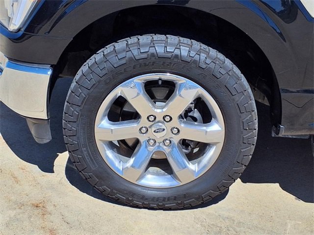 Used 2022 Black Ford LARIAT image 50