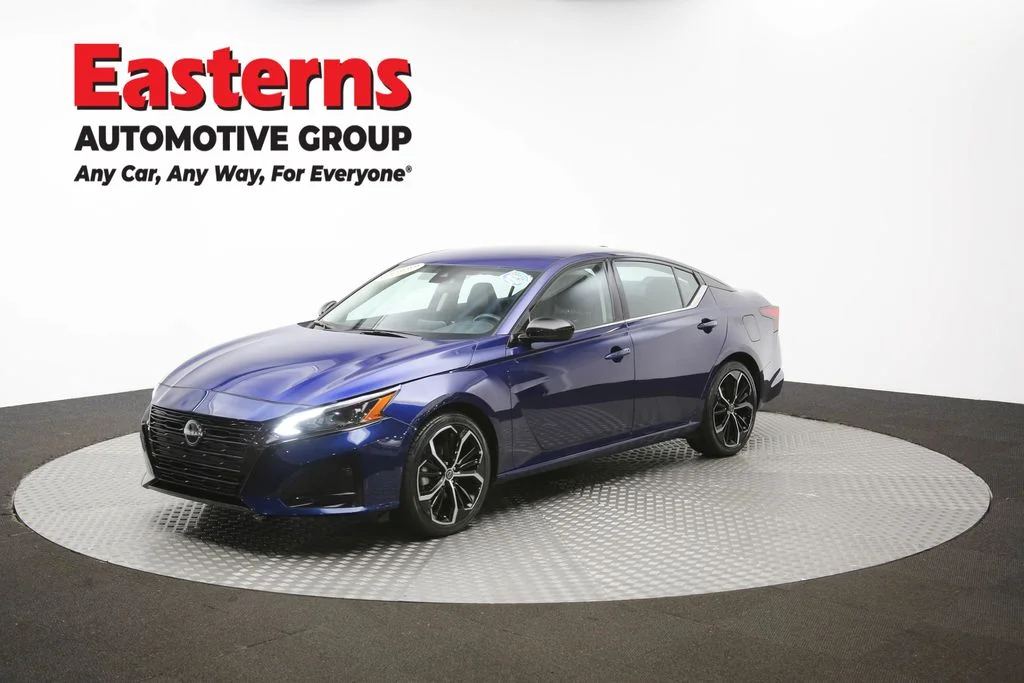 Used 2024 Blue Nissan 2.5 SR image 54