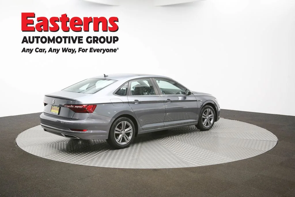 Used 2021 Gray Volkswagen R-Line image 39