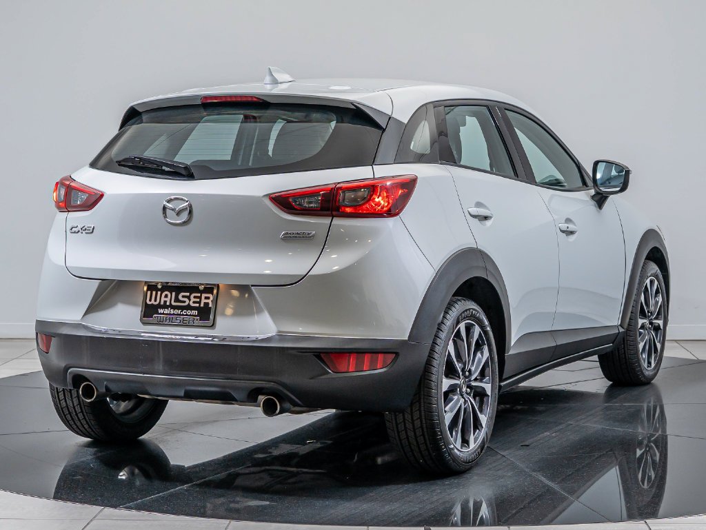 Used 2019 Ceramic Metallic Mazda Touring image 10