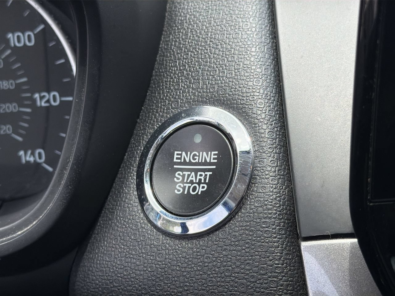 Used 2020 Blue Candy Ford SE image 30